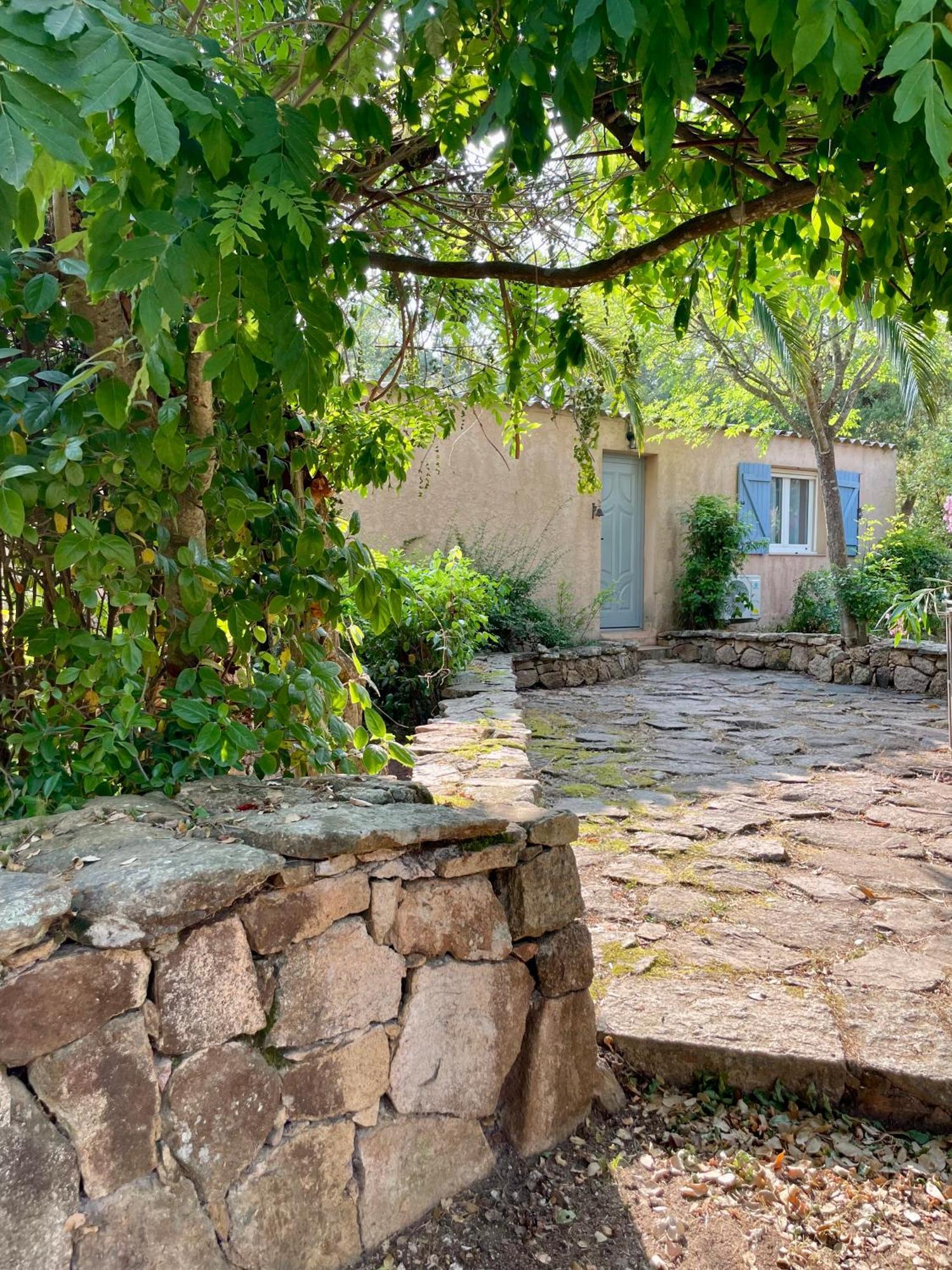 Arutoli 3* Porto-Vecchio (Corsica)
